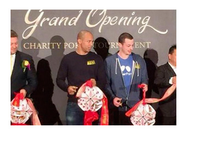 Phil Ivey and Tom Dwan at the Macau charity tournament - Year 2015