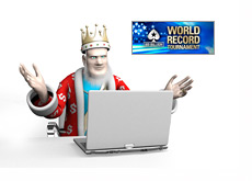 The King is in front of the comp admiring the new Pokerstars world record