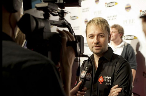 Daniel Negreanu at the 2011 National Heads-Up Poker Championship - In front of the Cameras