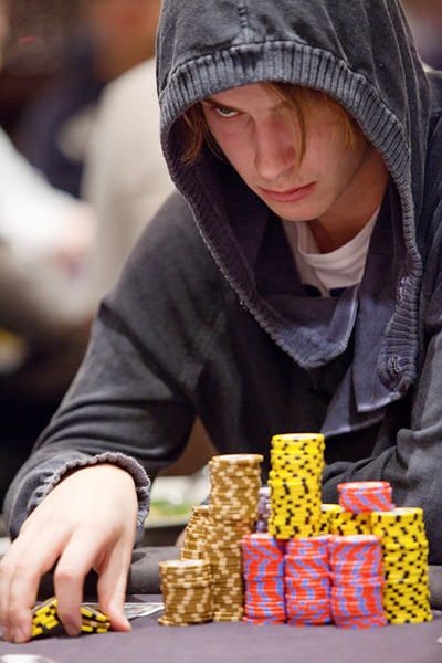 Viktor Blom using the power of the Force - WSOPE 2010